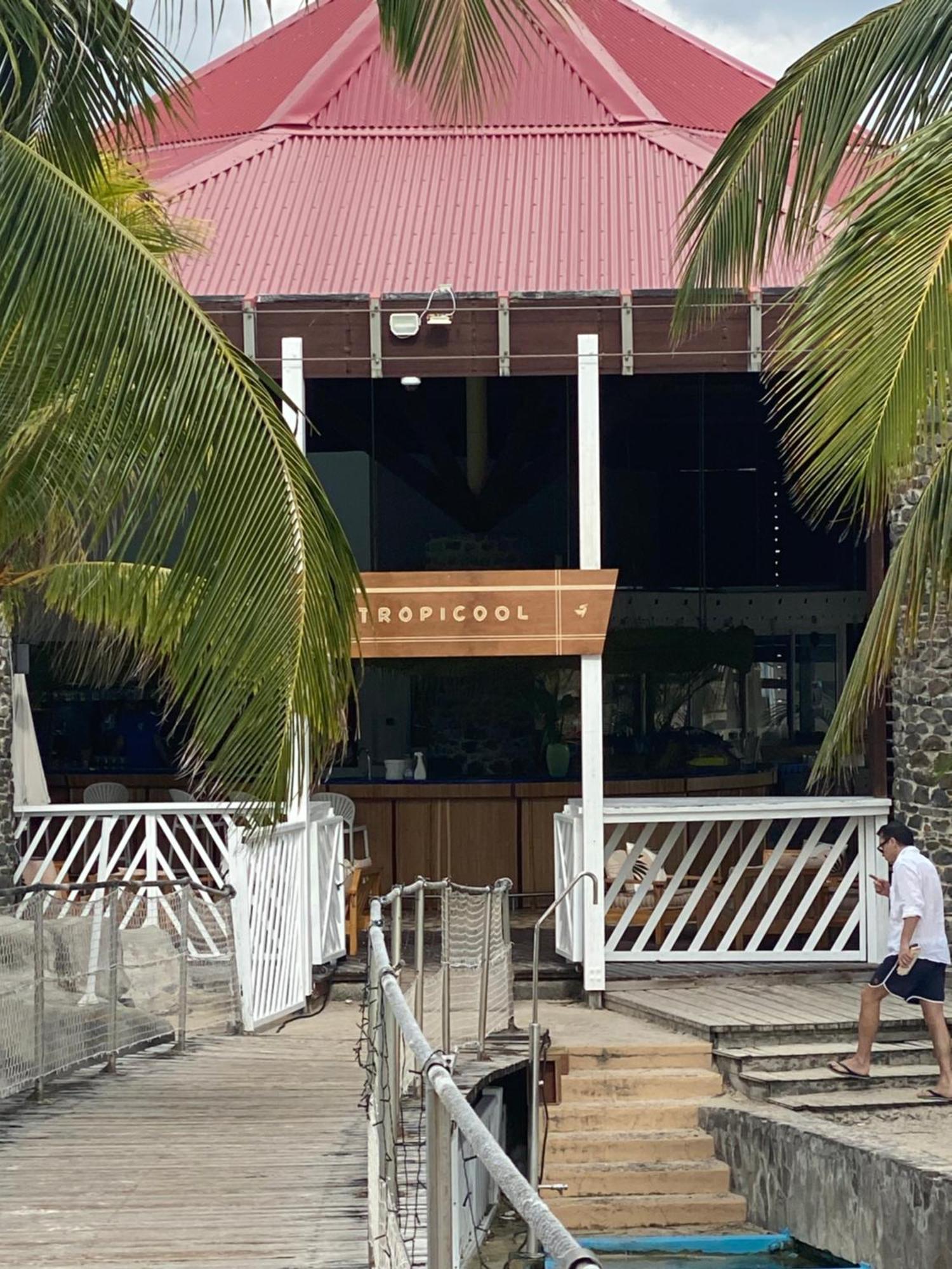 Le Camassia - Studio De Standing Dans Residence Privee Avec Acces Piscine Et Plage. Saint-Francois  Exterior foto